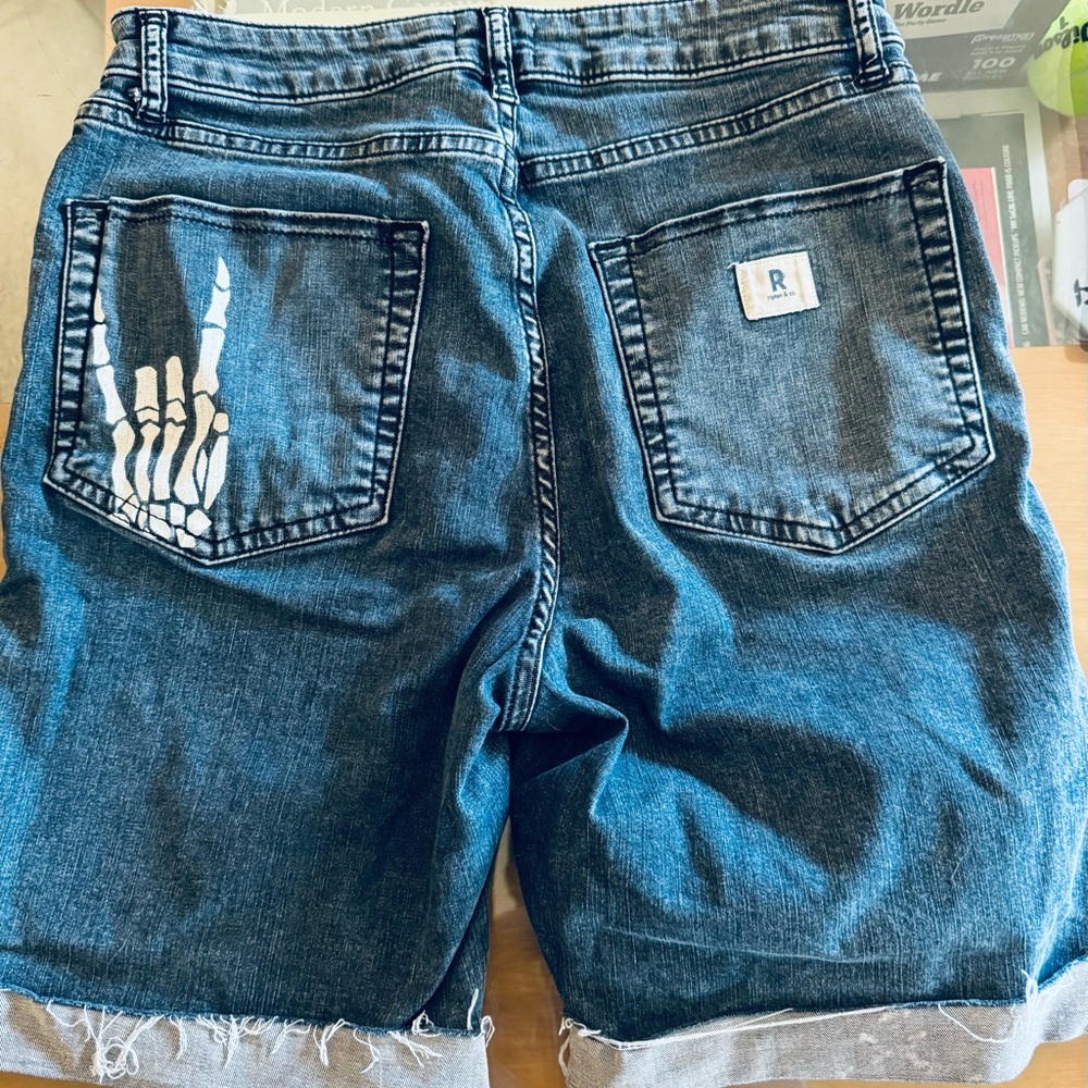 Ripton Women's Bike Jorts Size 29" .